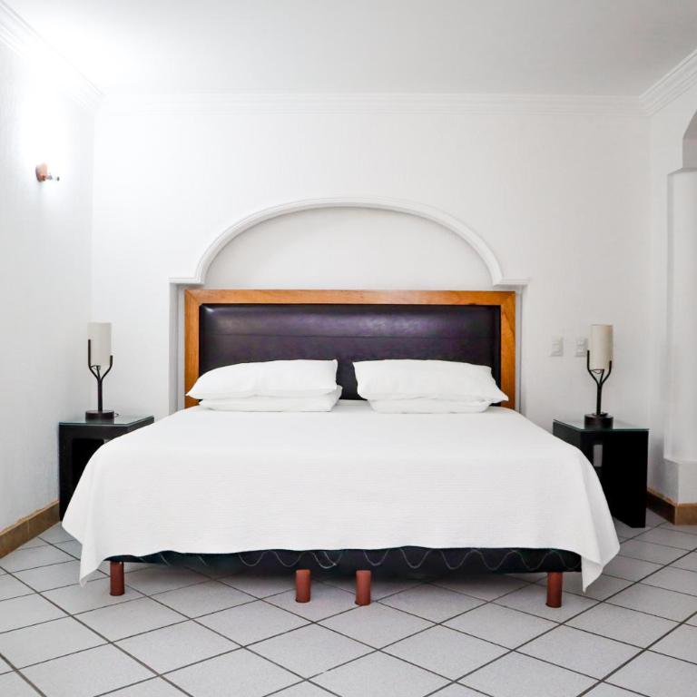 Hotel Boutique Plaza Doradas - King Suite - 2