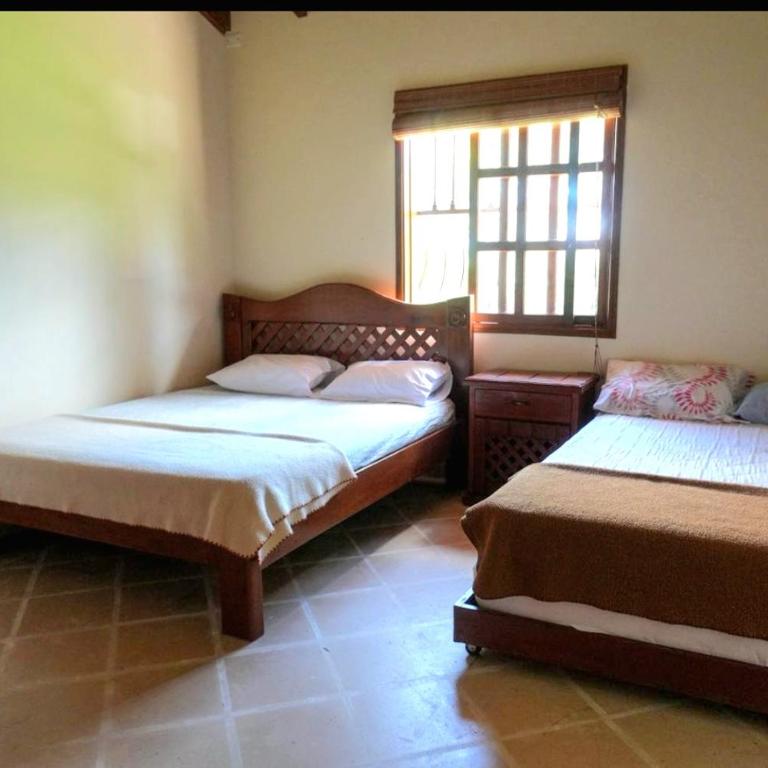 La Mona - Six-Bedroom House - 22