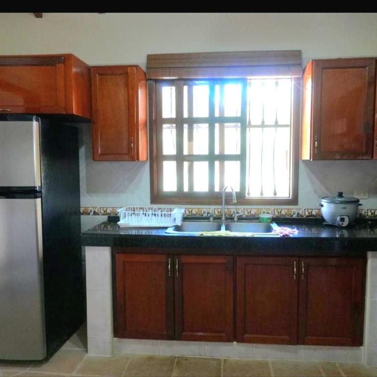 La Mona - Six-Bedroom House - 24