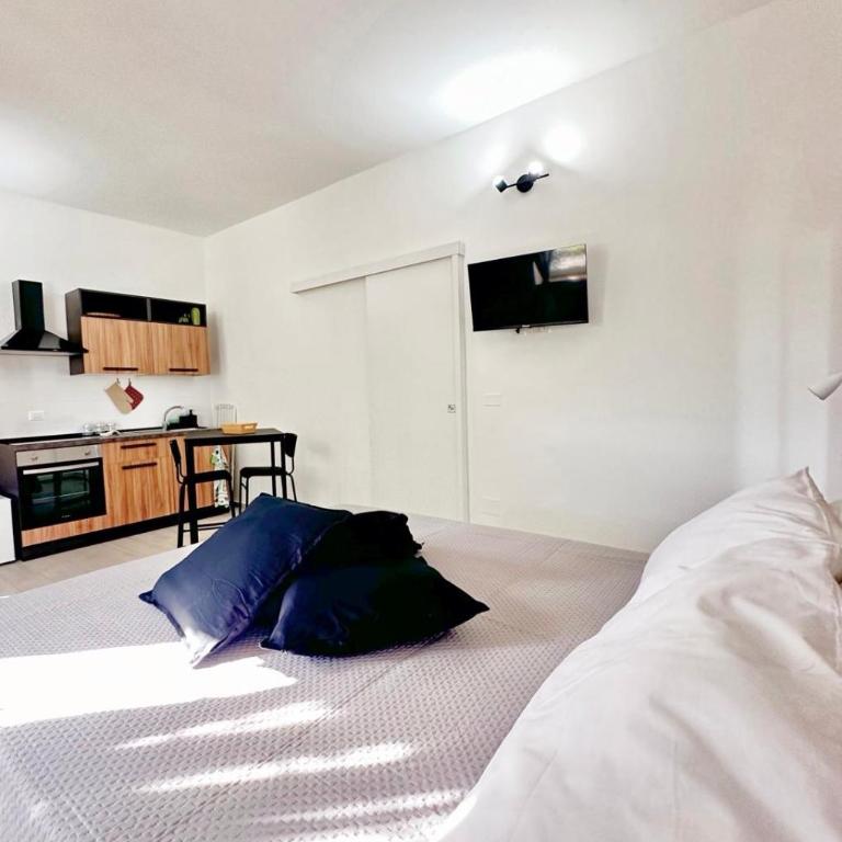 Luem Apartments - One-Bedroom House - 4