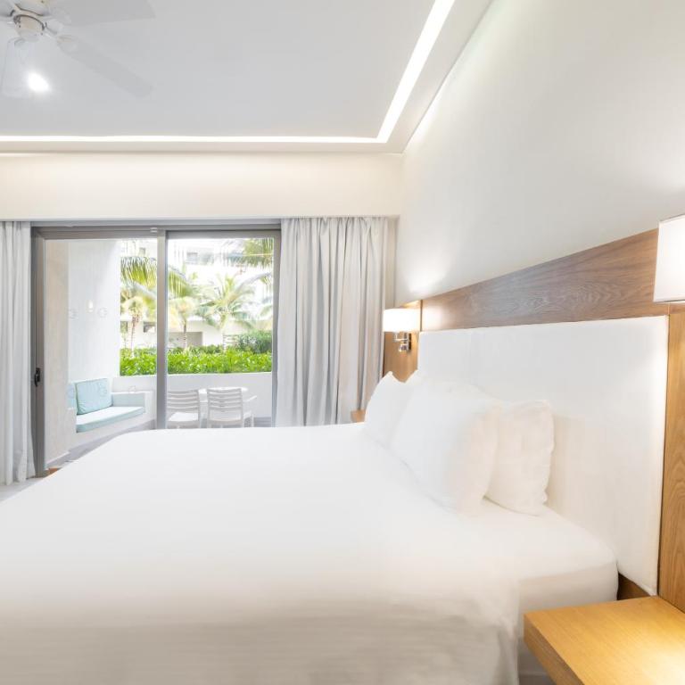 Izla Hotel by Fiesta Americana Isla Mujeres - Swim Up, 1 King - 1