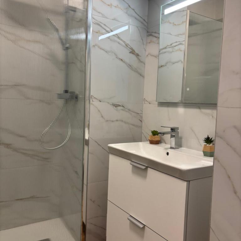 Studio 1er Consul - Appartement 1 Chambre - 37