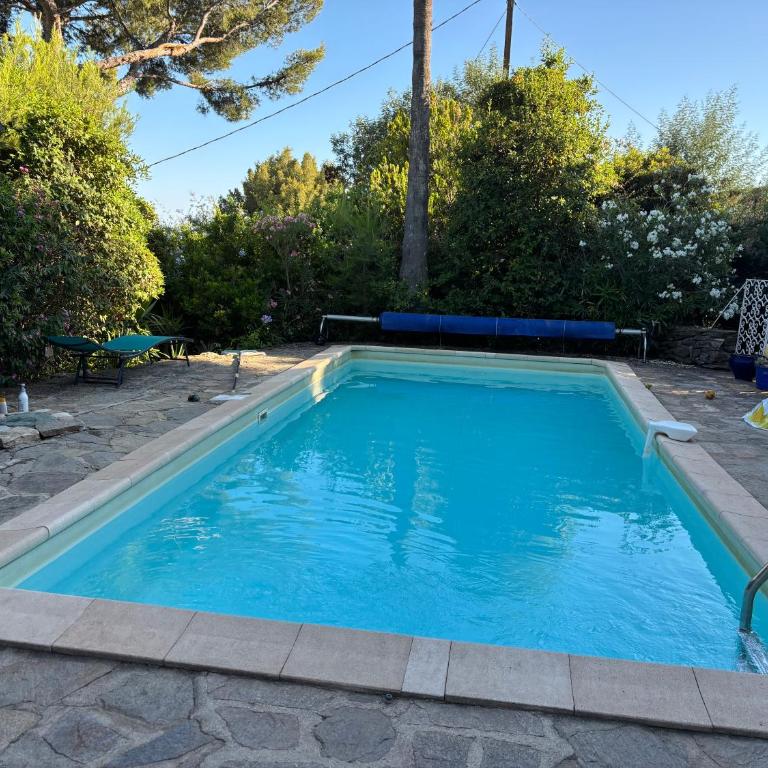 Le Lavandou villa avec piscine vue mer - Villa - 28
