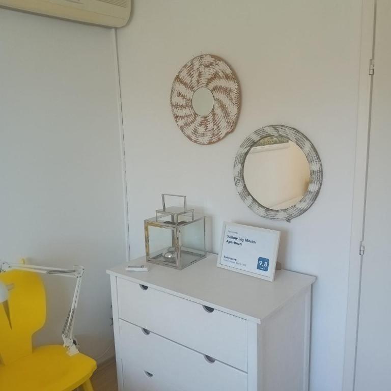 Yellow Lily Mostar Apartman - Studio with Balcony - 15