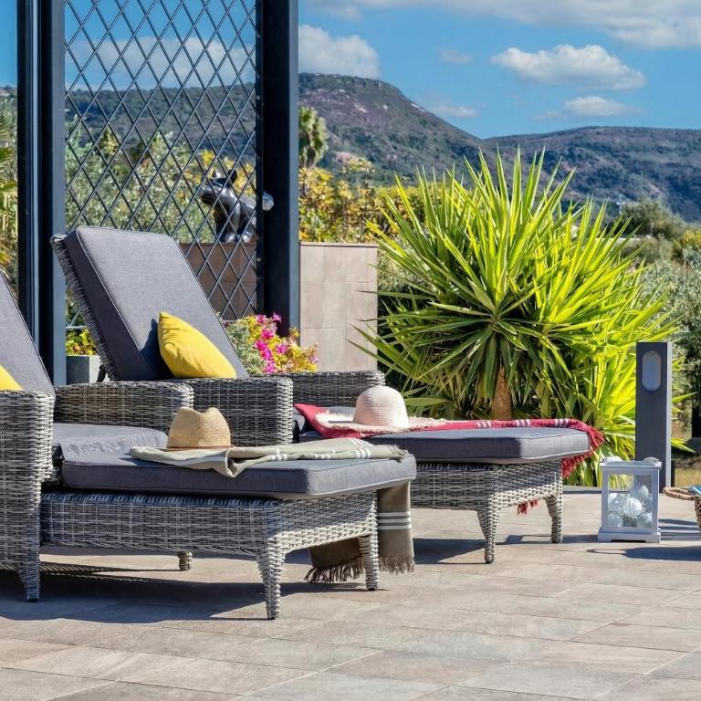 Luxury Sunshine Villa in Alghero with pool and sea view - Villa - Beach Front - 6