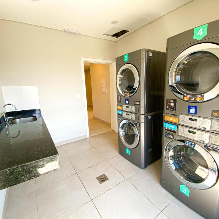 Estudio Moderno - A pasos del CIT y Aeropuerto - One-Bedroom Apartment - 5
