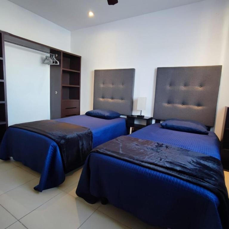 Departamento bien ubicado - Three-Bedroom Apartment - 5