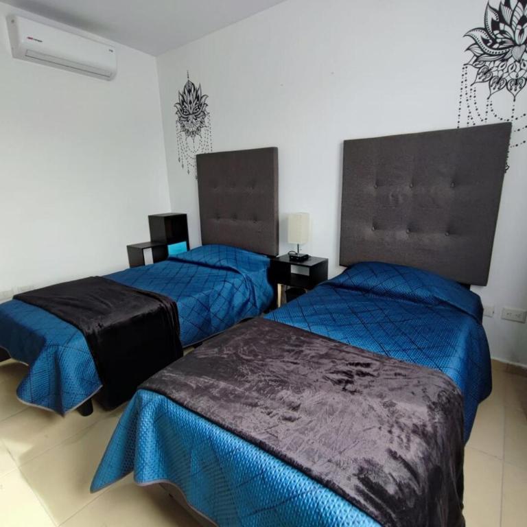 Departamento bien ubicado - Three-Bedroom Apartment - 9