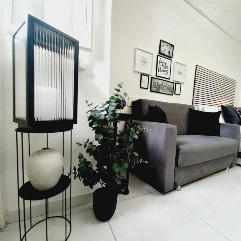 Marinella House Napoli centro Piazza Dante - Monolocale Superior - 21