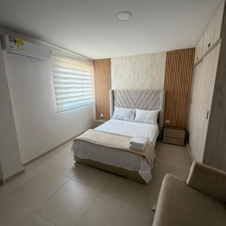 aparta estudio con acabados de lujo - One-Bedroom Apartment - 1