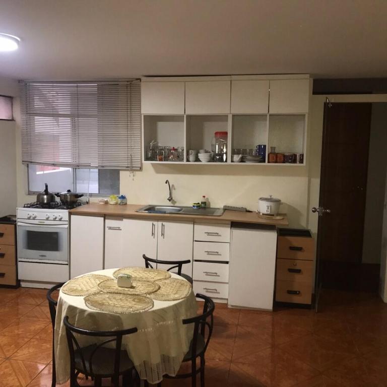 The most central place in Lima, close to everything - Apartamento de 2 dormitorios - 1