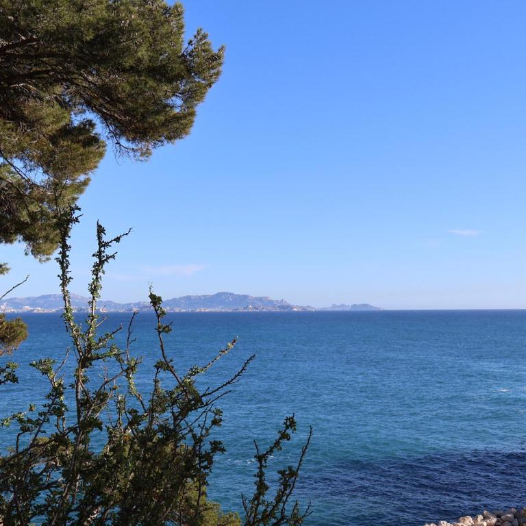 A deux pas de la mer - One-Bedroom Apartment - 37