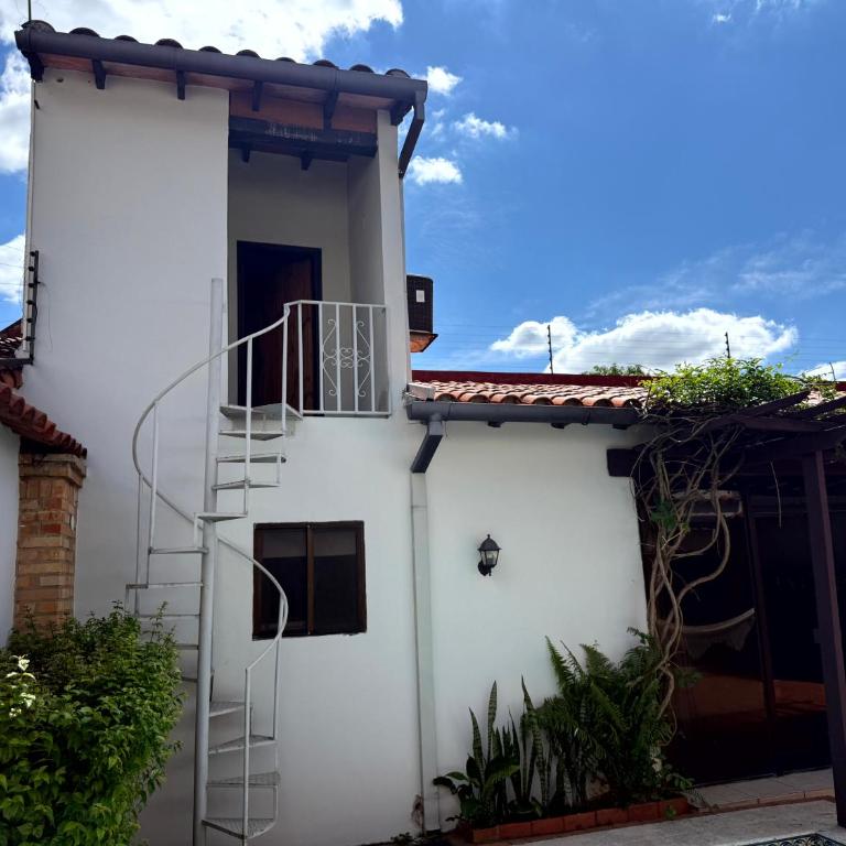 Casa KOMU - Habitación Individual Deluxe con balcón - 10