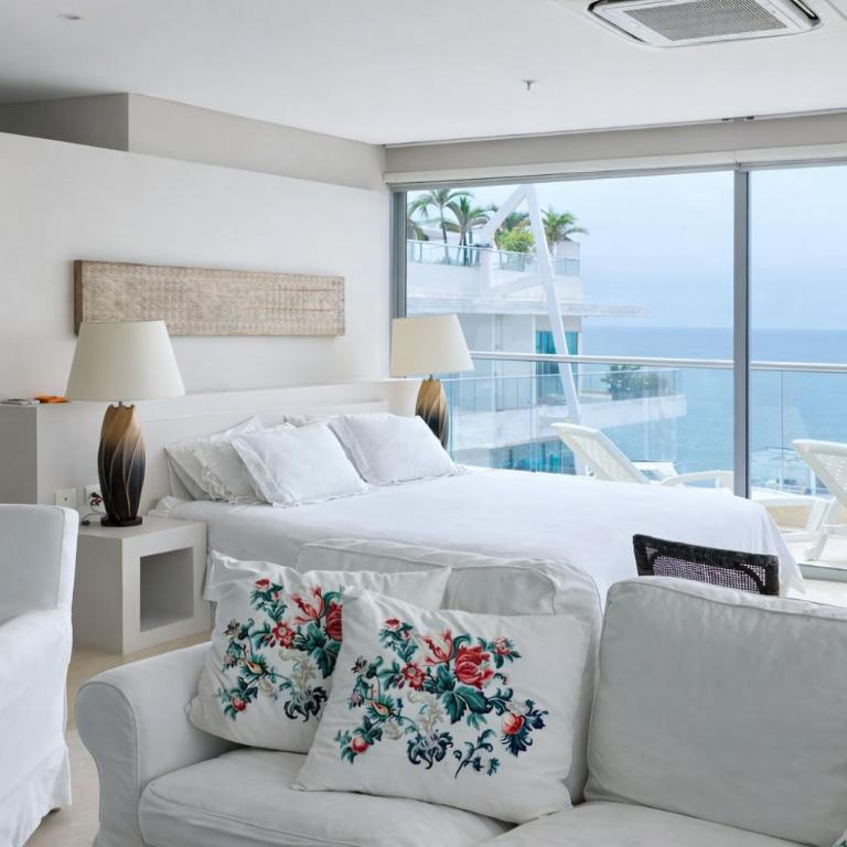 Luxury apartament with pool and 360 view - Three-Bedroom Apartment - 5