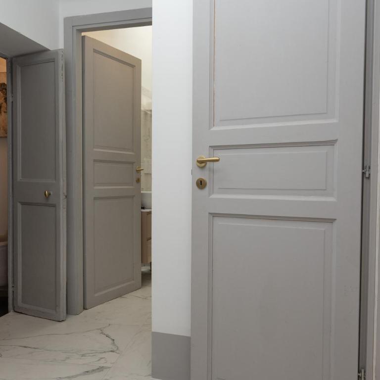 Colosseo View Penthouse - Appartamento con 2 Camere da Letto - 23