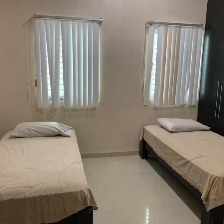 Departamentos de la 60 - Three-Bedroom Apartment - 4