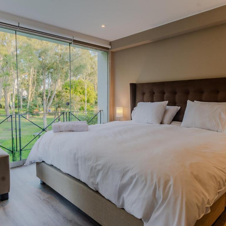 Modern two-bedroom apt with park views San Isidro - Vacation Home - 2