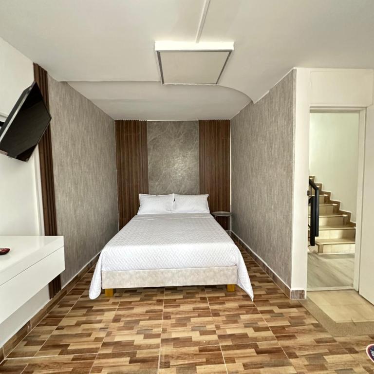 Hotel Alamos del Bosque - Habitación Doble con baño privado externo - 17