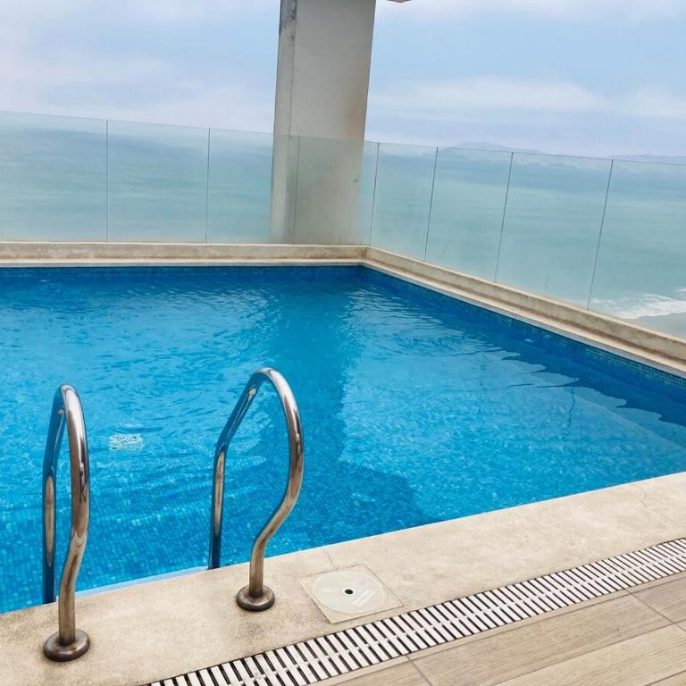 Depa familiar con vista al mar - Balcón piscina y cochera - Apartamento de 2 dormitorios con balcón y vistas al mar - 29
