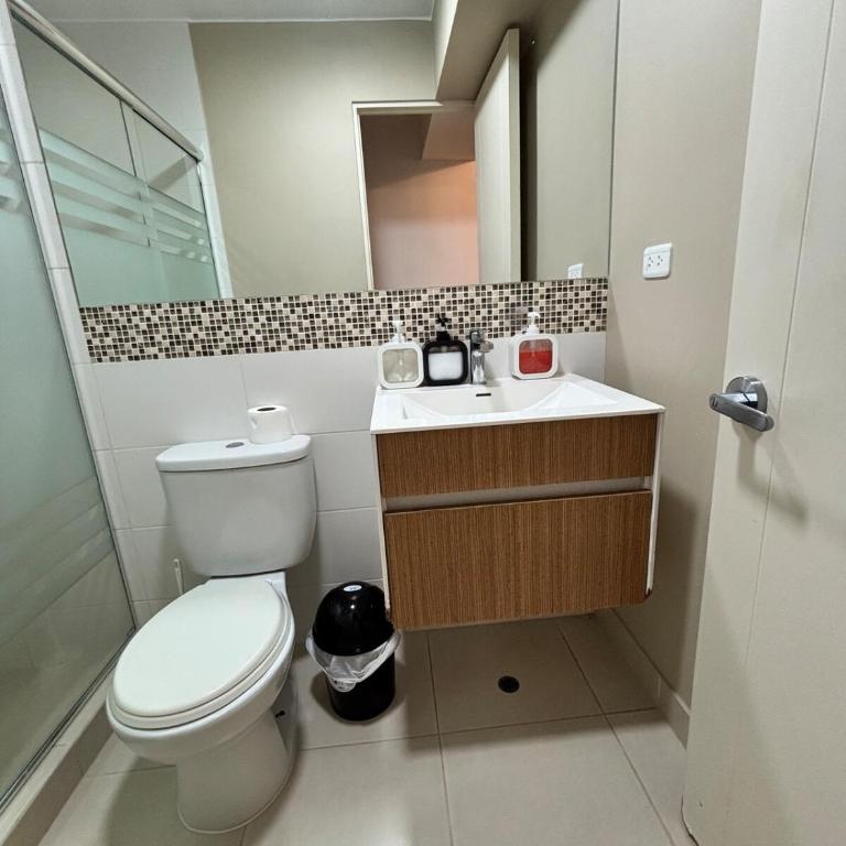 Depa familiar con vista al mar - Balcón piscina y cochera - Apartamento de 2 dormitorios con balcón y vistas al mar - 55