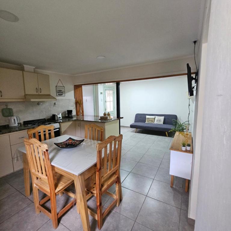 La Casita del Centro - Two-Bedroom Apartment - 9