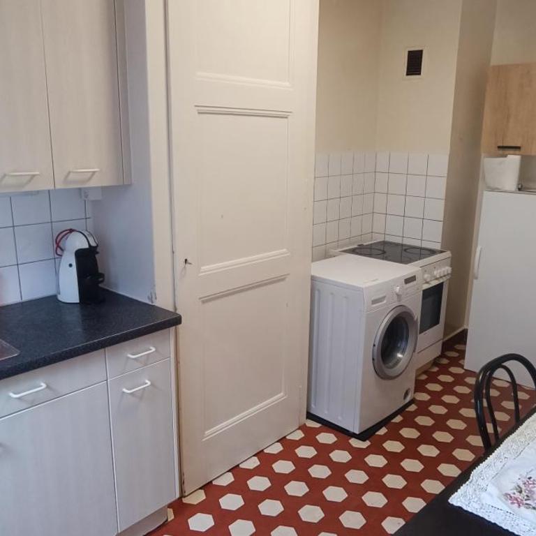 Appartement F2 Proche centre Ville - Apartment mit 1 Schlafzimmer - 9