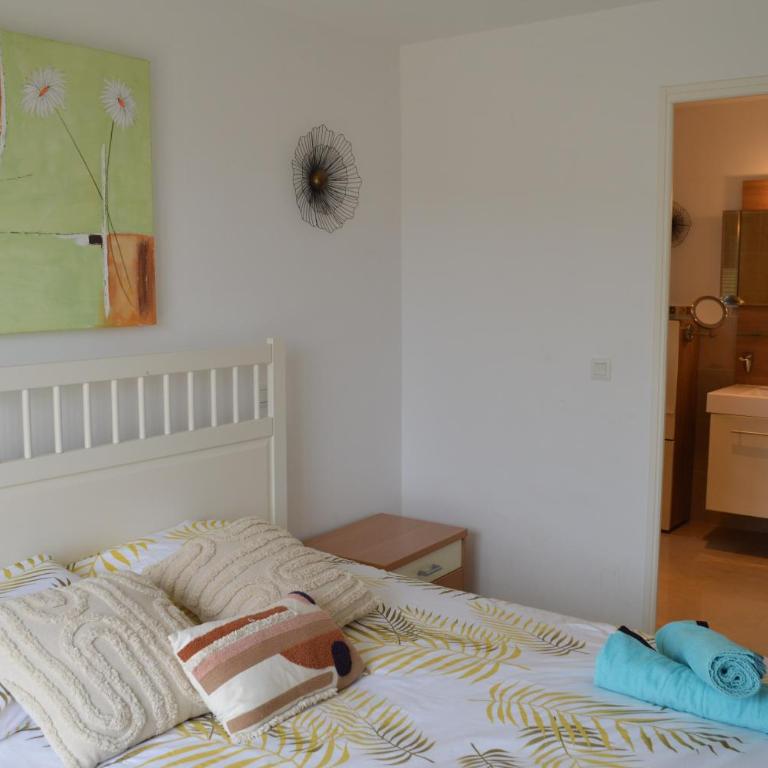 Chambre avec piscine, jacuzzi, vue mer et montagne, plage à pied - Chambre Double avec Terrasse - 7