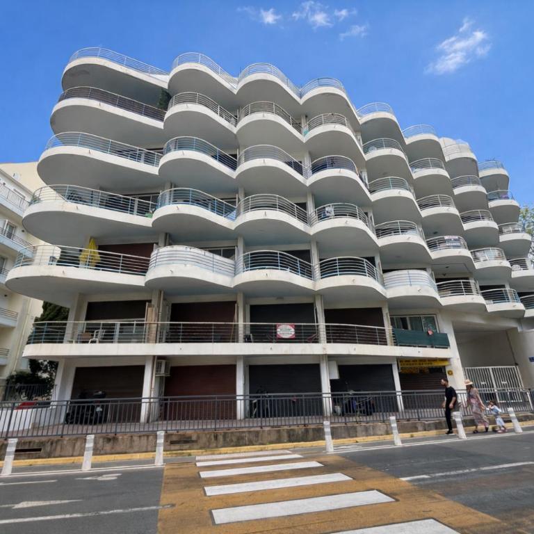 Le Cocon Azur - Studio 2P, Terrasse, AC, Plage - Studio - Vue sur Mer - 22