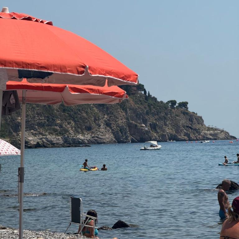 Taormina Naxos Home - Appartamento con 2 Camere da Letto - 2
