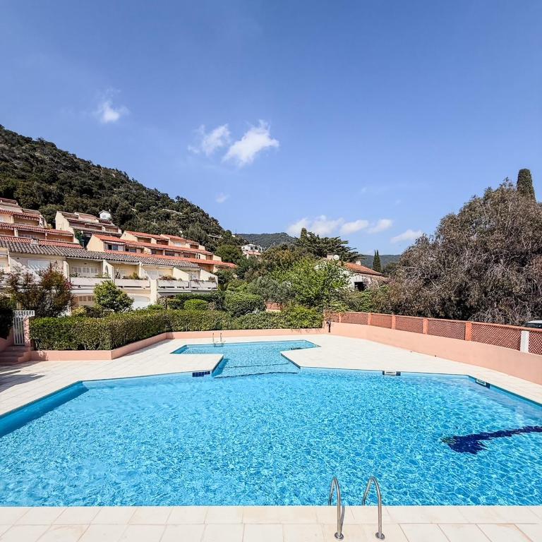 Escapade au soleil - T2 - Piscine - Clim - One-Bedroom Apartment - 3