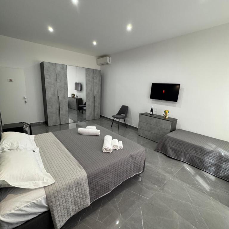 Antonella Rooms - Camera Tripla - 16
