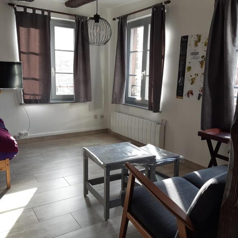charmant studio lumineux situé au centre ville - Appartamento con 2 Camere da Letto - 2