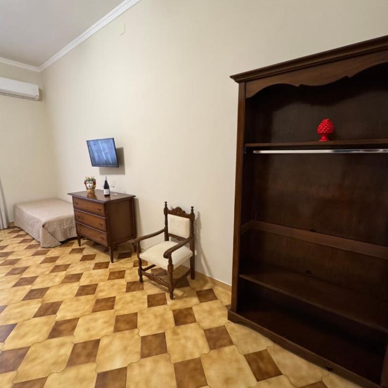 Antonella Rooms - Camera Tripla Deluxe - 4