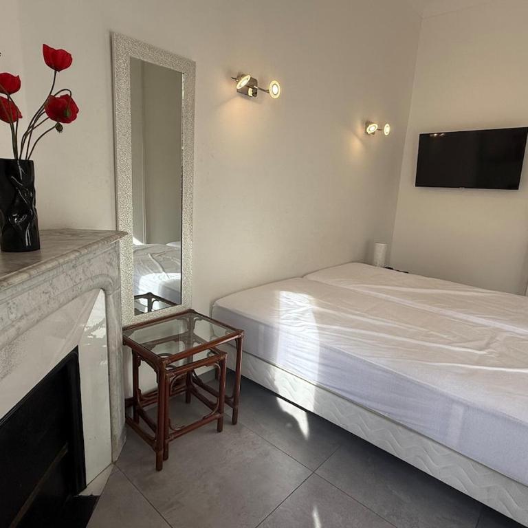 Spacieux T3 pour 6 près de la gare et du palais - Appartement 2 Chambres - 9