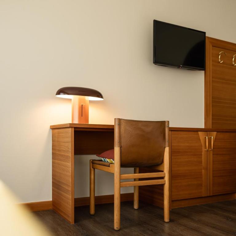 JOHAN - Rooms & Breakfast Merano - Camera Matrimoniale con Balcone - 4