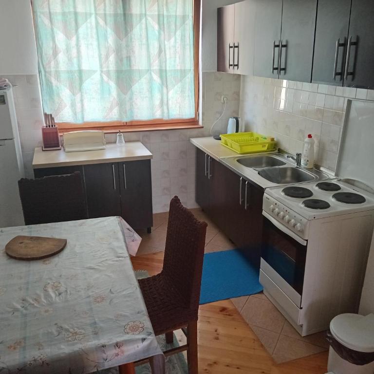 Guesthouse Behar - Apartman sa Balkonom - 22