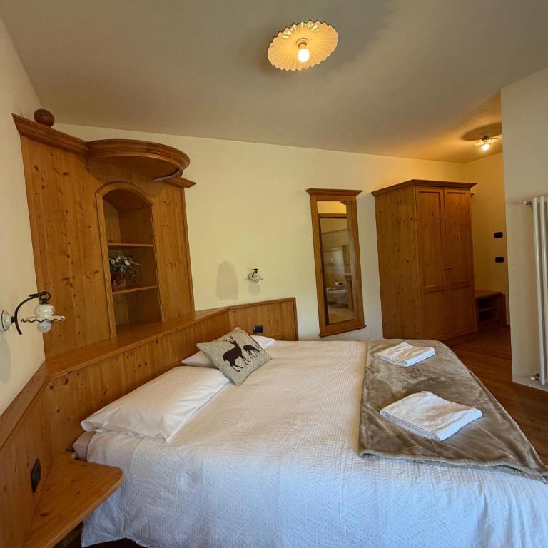 Frà Dolcino Hosteria Alpina - Habitación Doble Grande - 2