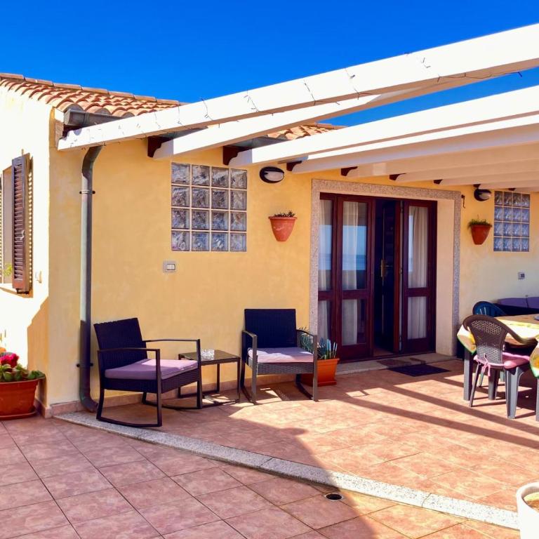 Attico con ampio terrazzo e vista mozzafiato vicino il mare - Appartamento - 34