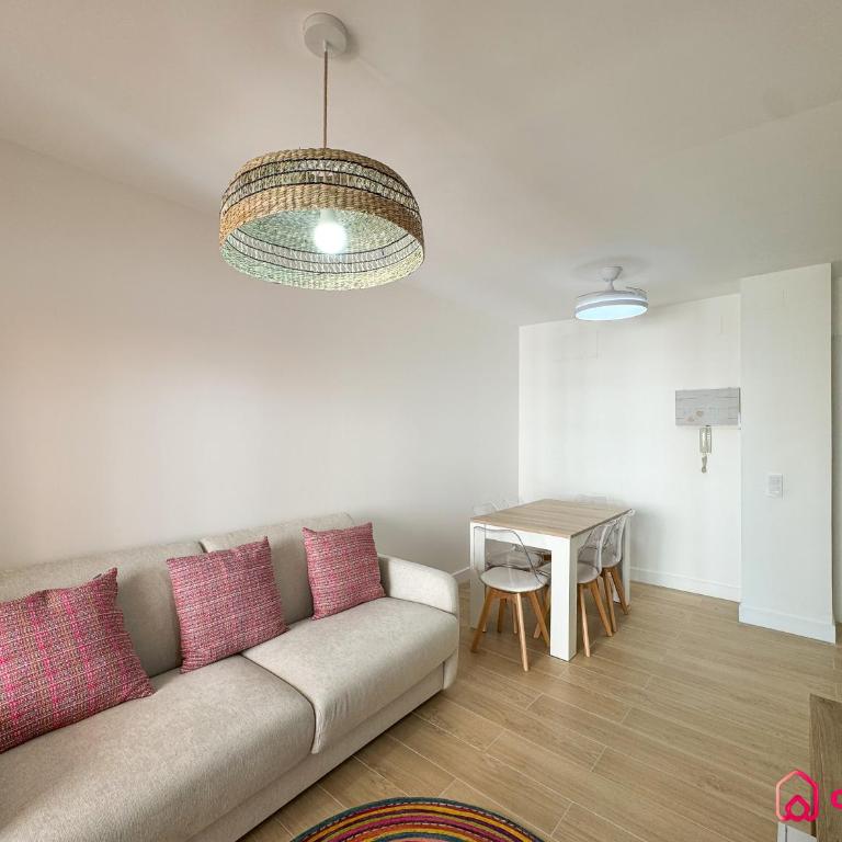 The Beach Club - Apartamento de 2 dormitorios con balcón - 16