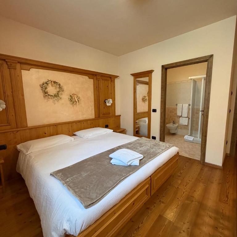 Frà Dolcino Hosteria Alpina - Habitación Doble con baño privado - 2