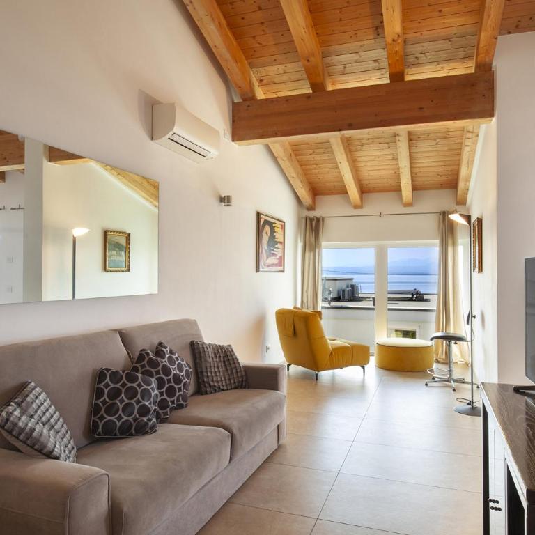 North House With Pool And Lake View - Appartement 2 Chambres - Vue sur Lac - 3