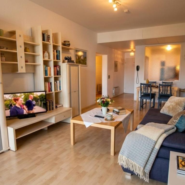 LB1 Seeblick Appartement Haus Landskron mit direktem Seezugang am Ossiachersee - Apartment mit Seeblick - 2