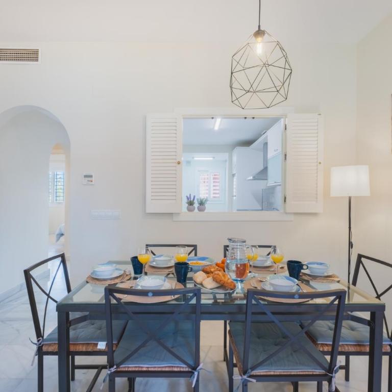Cadiz Rincón del Ancla Families, Pool, and Garage - Apartamento de 2 dormitorios - 14
