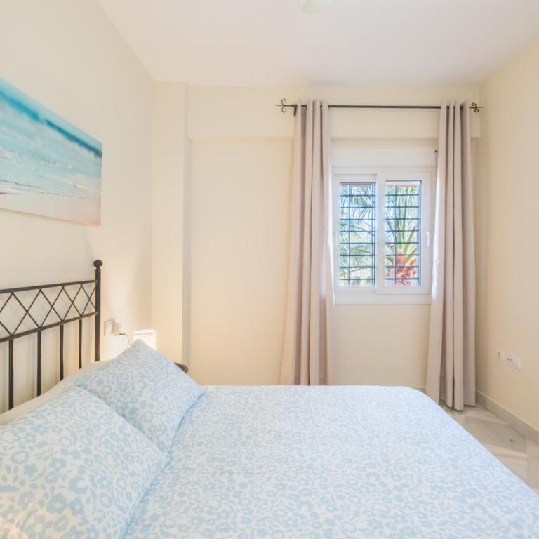 Cadiz Rincón del Ancla Families, Pool, and Garage - Apartamento de 2 dormitorios - 18