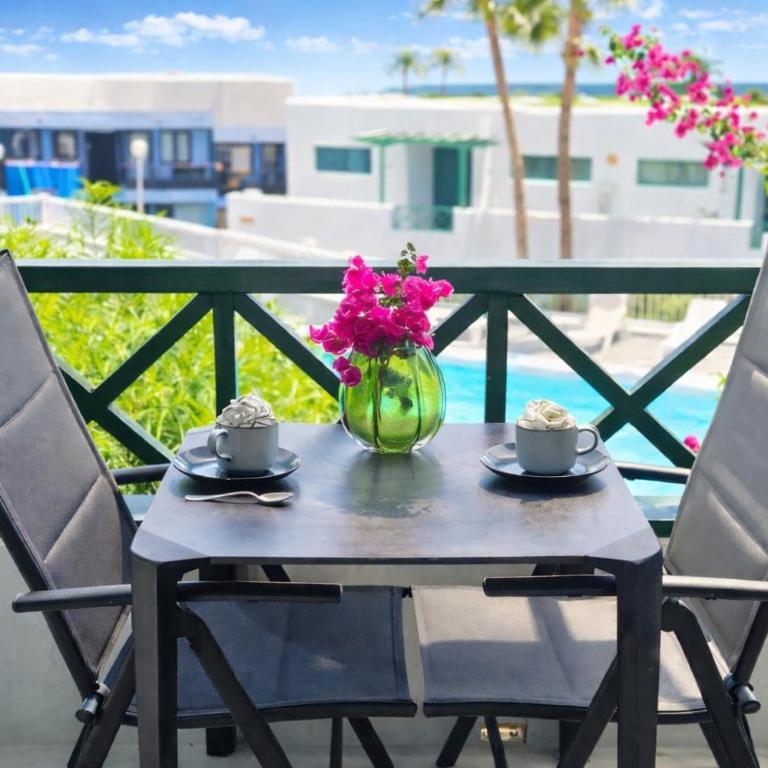 apartment with sea view - One-Bedroom Apartment - 3