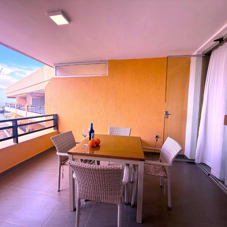 Tropicalidays Los Cristianos Seafront Bucanero - Apartamento de 2 dormitorios - 8