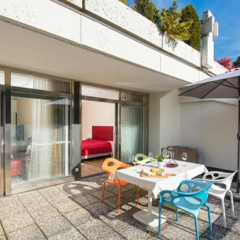 LB2 Seeappartement Haus Landskron mit direktem Seezugang am Ossiachersee - Apartment mit Terrasse - 10
