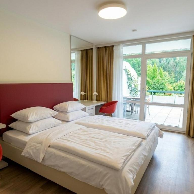 LB2 Seeappartement Haus Landskron mit direktem Seezugang am Ossiachersee - Apartment mit Terrasse - 7