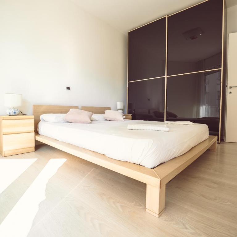 Aurea frontemare nel centro città di Lignano Sabbiadoro - Two-Bedroom Apartment - 4