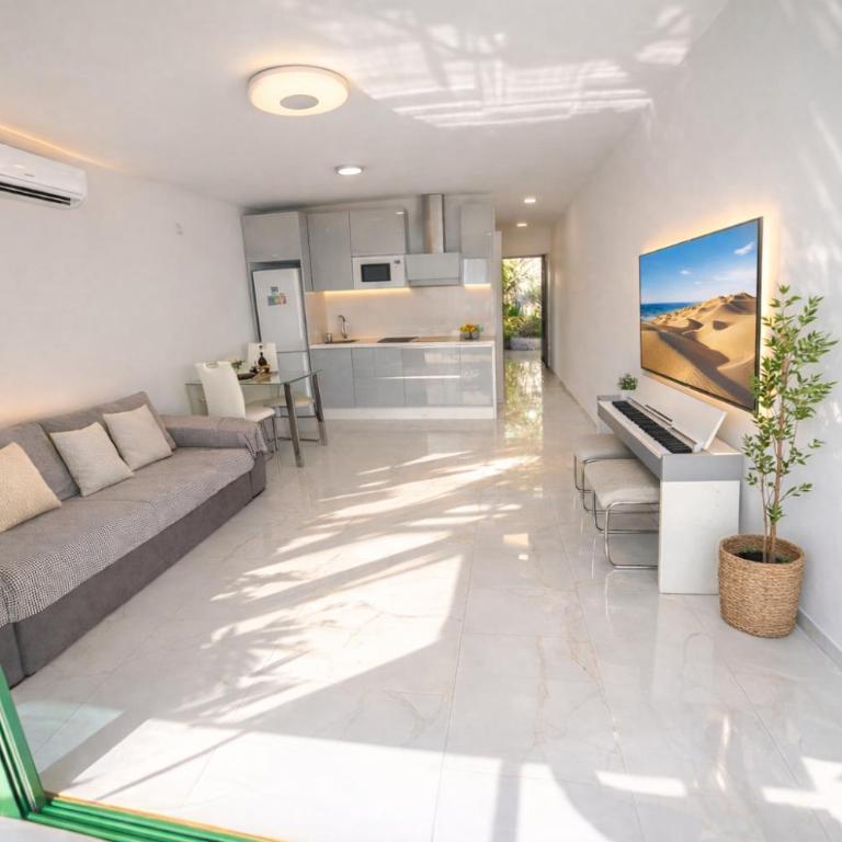apartment with sea view - One-Bedroom Apartment - 4